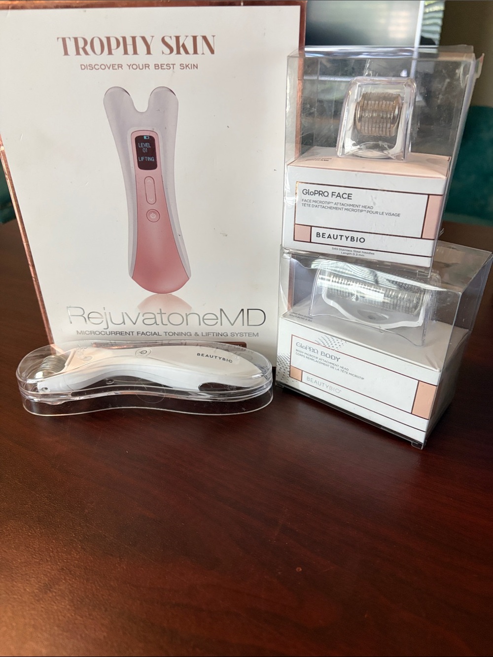 BEAUTYBIO RejuvatoneMD Facial Toning Device — Pink/White